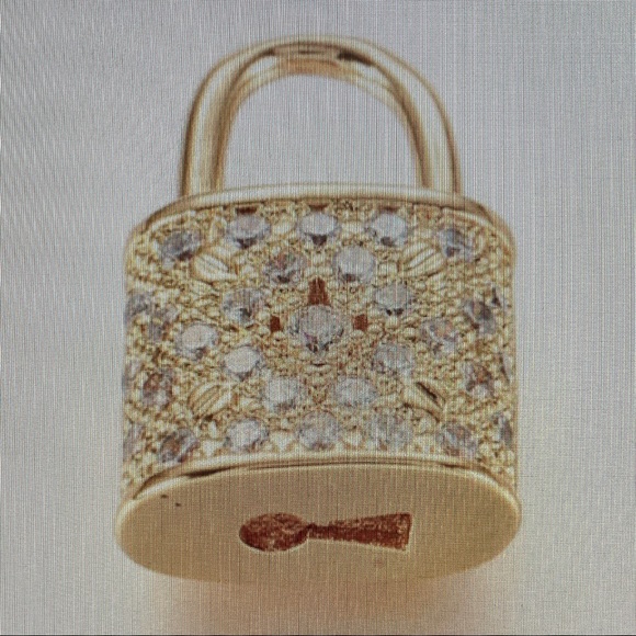 Gold Tone Elegant Padlock Charm with 18in Chain Necklace - Picture 10 of 13